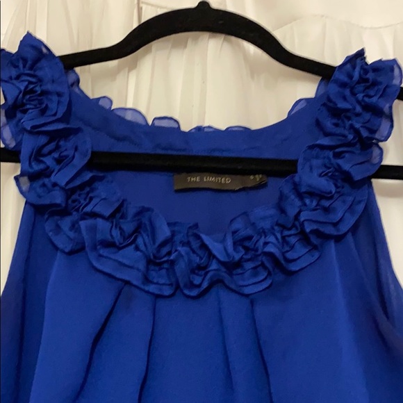The Limited Ruffle neckline top - Picture 2 of 5